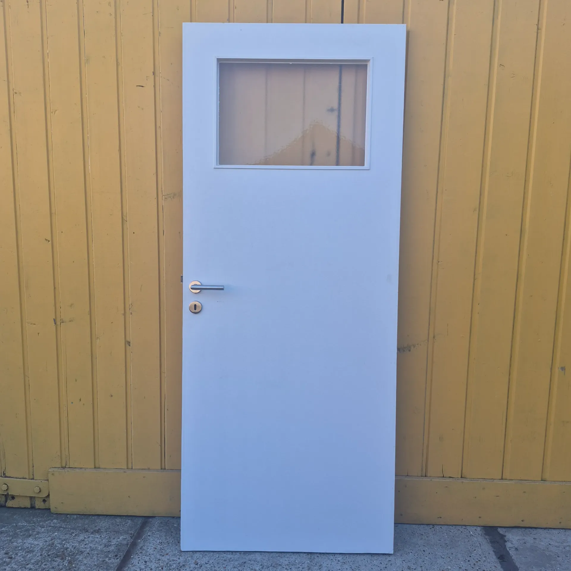 Witte binnendeur met figuurglas - 201x83x4 cm