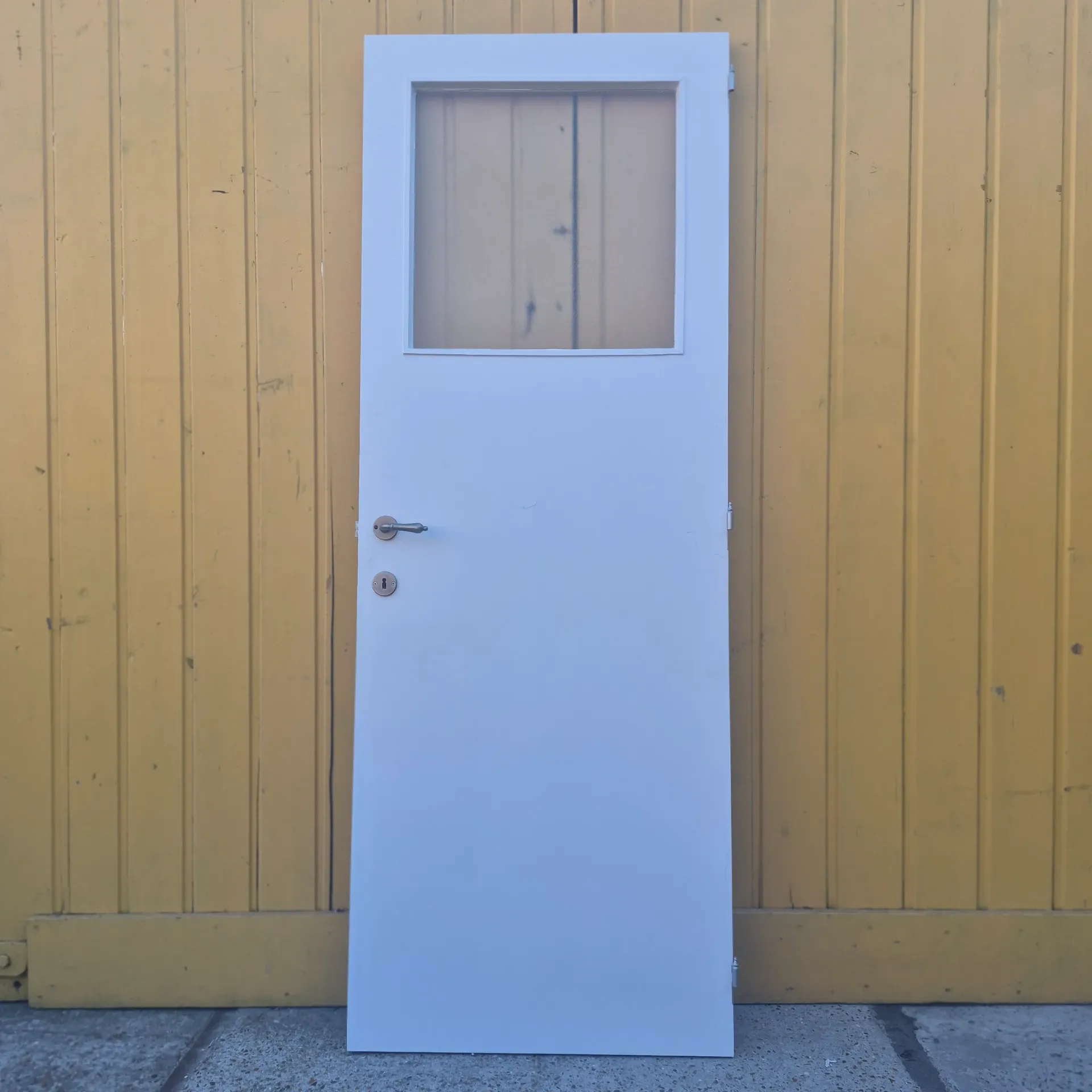 Witte binnendeur met figuurglas