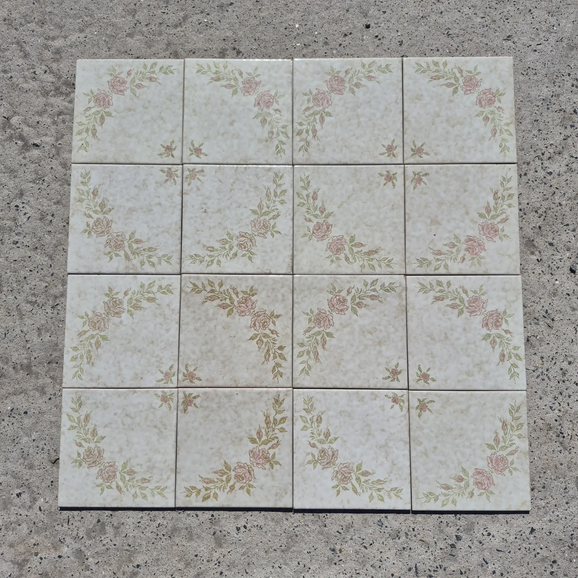 Vintage Italiaanse wandtegels 15x15cm - Enkel beschikbaar in onze fysieke winkel